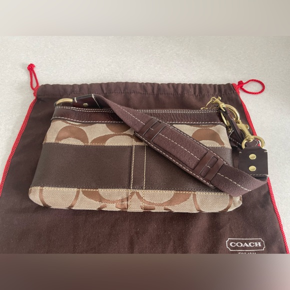 Brown Coach Bag Beautiful Condition - Picture 9 of 14